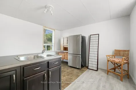 76 Bowes Street Parry Sound ON P2A 2L7