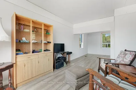 76 Bowes Street Parry Sound ON P2A 2L7