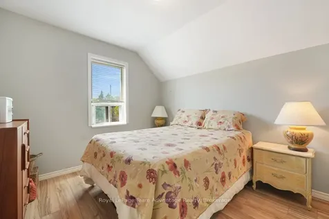 76 Bowes Street Parry Sound ON P2A 2L7