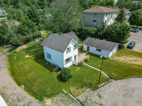 76 Bowes Street Parry Sound ON P2A 2L7