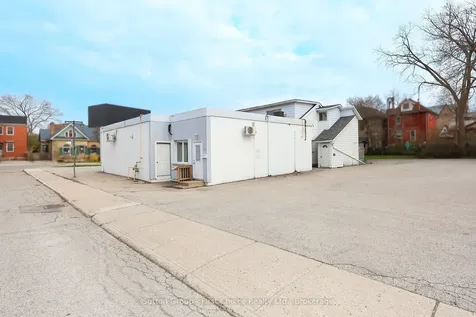 123 Waterloo Street S Stratford ON N5A 4B3