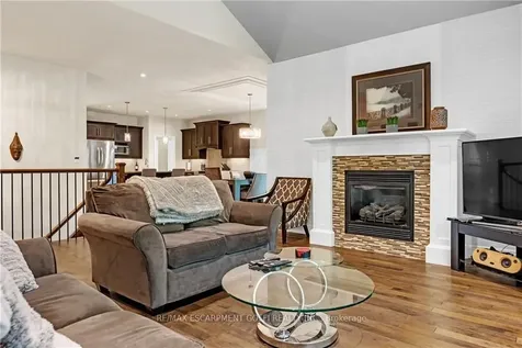 22 Creekside Drive Niagara-on-the-lake ON L0S 1J0