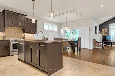 22 Creekside Drive Niagara-on-the-lake ON L0S 1J0