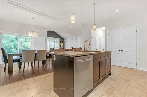 22 Creekside Drive Niagara-on-the-lake ON L0S 1J0