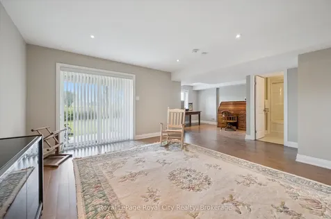 113 Aberdeen Street Centre Wellington ON N1M 0B8