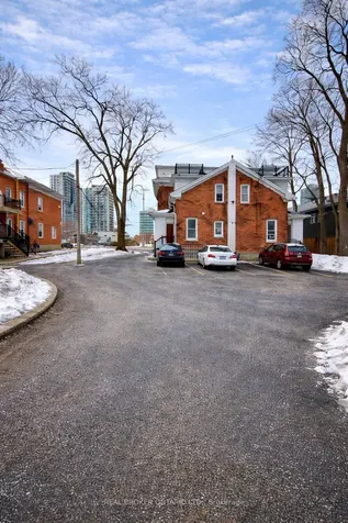 46 College Street Kitchener ON N2H 5A1