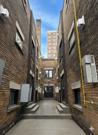 46 College Street Kitchener ON N2H 5A1