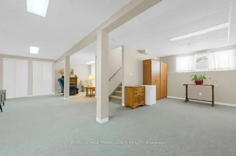 72 Gilbert Street Belleville ON K8P 3H2