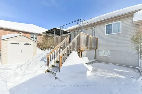 72 Gilbert Street Belleville ON K8P 3H2