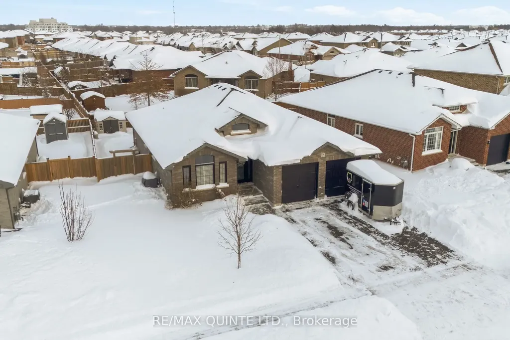 7 Bevan Drive Belleville ON K8N 0H3