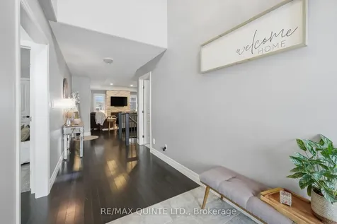 7 Bevan Drive Belleville ON K8N 0H3