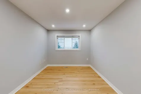 232 Stonehenge Drive Hamilton ON L9K 1R5