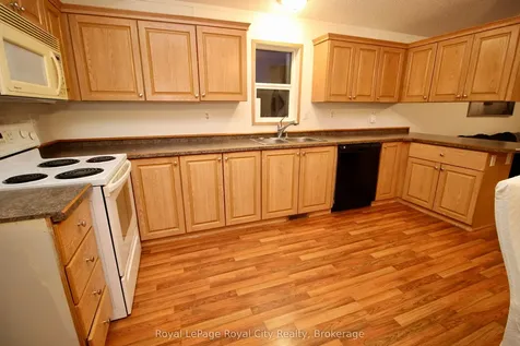6 Olympia Avenue Puslinch ON N0B 2C0