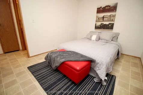 6 Olympia Avenue Puslinch ON N0B 2C0