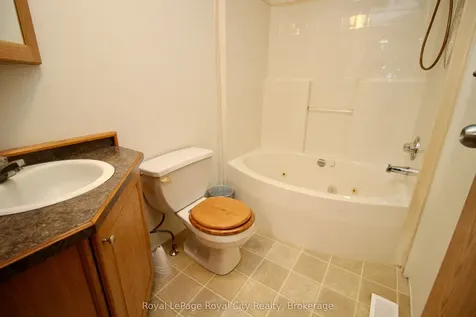 6 Olympia Avenue Puslinch ON N0B 2C0