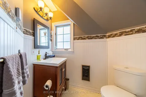 33992 Moore Court Bluewater ON N0M 2T0