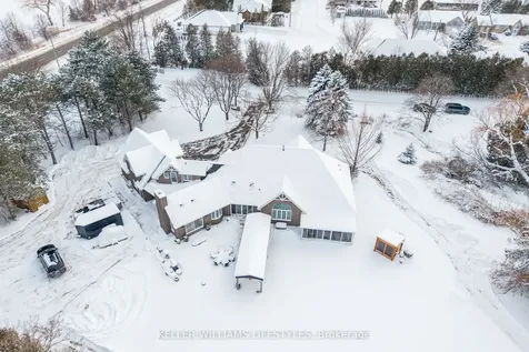 33992 Moore Court Bluewater ON N0M 2T0