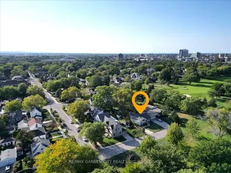 112 Riverdale Drive St. Catharines ON L2R 4B9