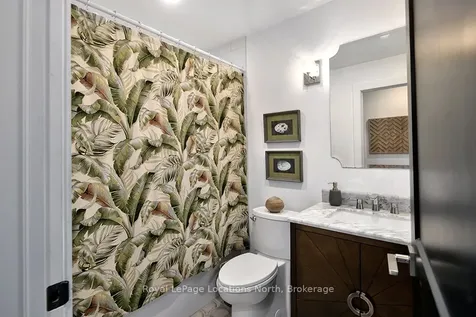 9 Shirley Court Blue Mountains ON N0H 2P0