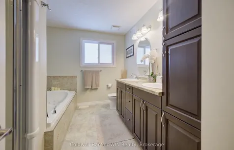 29 John Street W Minto ON N0G 1M0
