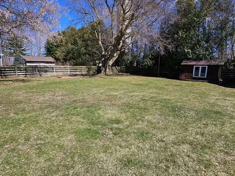 29 John Street W Minto ON N0G 1M0