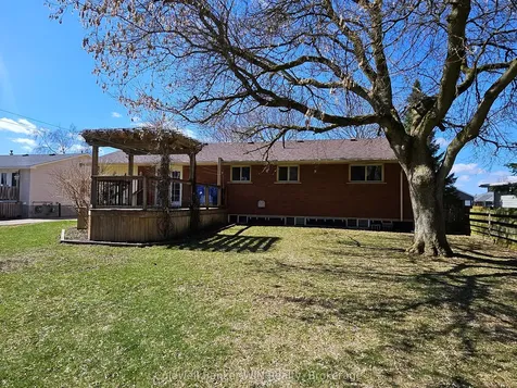 29 John Street W Minto ON N0G 1M0