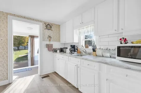 36 Jones Street Addington Highlands ON K0H 1P0