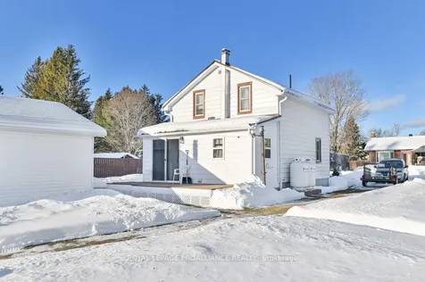 36 Jones Street Addington Highlands ON K0H 1P0