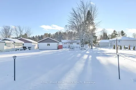 36 Jones Street Addington Highlands ON K0H 1P0