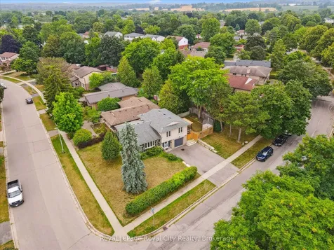 47 Argyle Drive Guelph ON N1G 2P4