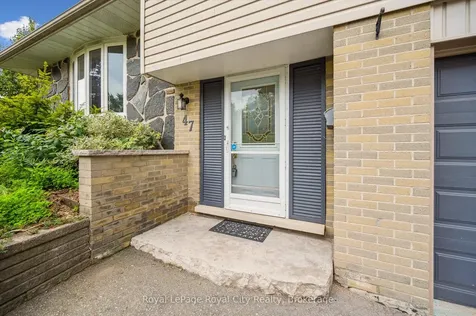 47 Argyle Drive Guelph ON N1G 2P4
