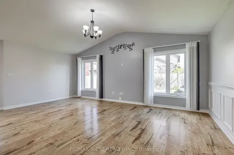 63 Havenwood Street Middlesex Centre ON N0M 2A0