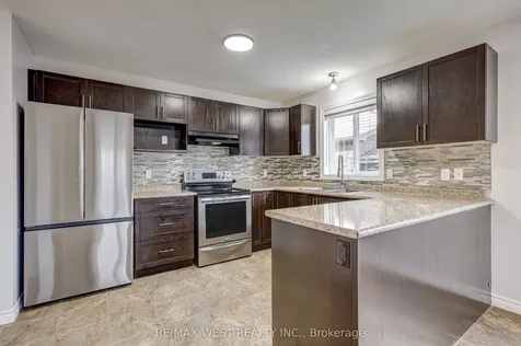 63 Havenwood Street Middlesex Centre ON N0M 2A0