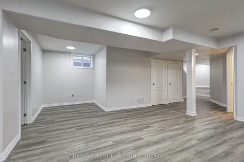 63 Havenwood Street Middlesex Centre ON N0M 2A0