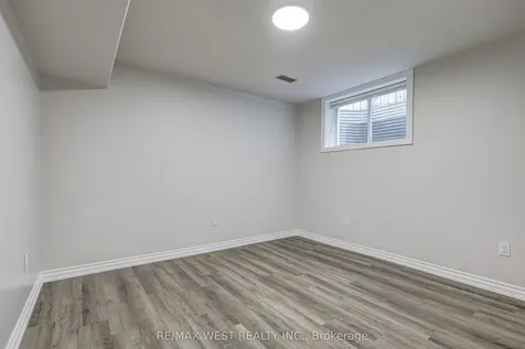 63 Havenwood Street Middlesex Centre ON N0M 2A0