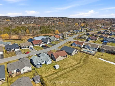 42 Arthur Street Cramahe ON K0K 1S0