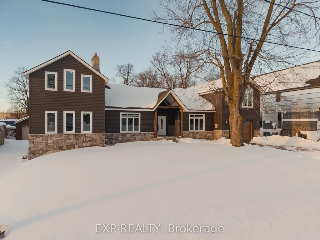 14 Athlone Road Cambridge ON N1R 1H8