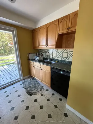16 Leisure Lane Kawartha Lakes ON K9V 4R1