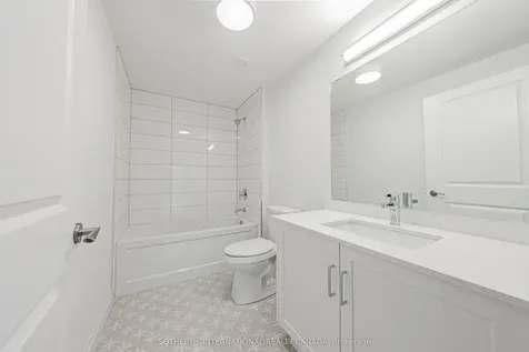 153 Wilson Avenue Hamilton ON L9G 1N4