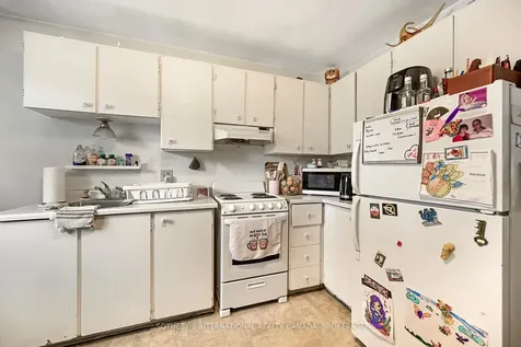 25 Murray Street Brockville ON K6V 2W5