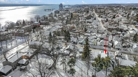 25 Murray Street Brockville ON K6V 2W5