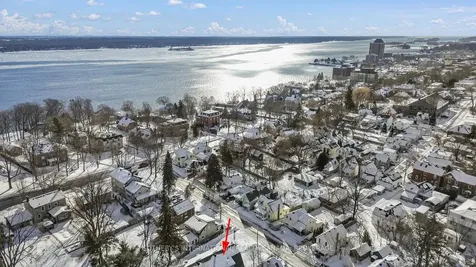 25 Murray Street Brockville ON K6V 2W5