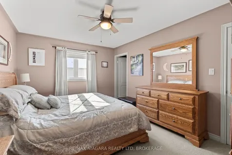 129 Wellbrook Avenue Welland ON L3C 7M8