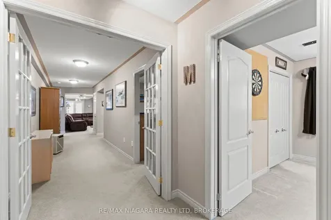 129 Wellbrook Avenue Welland ON L3C 7M8