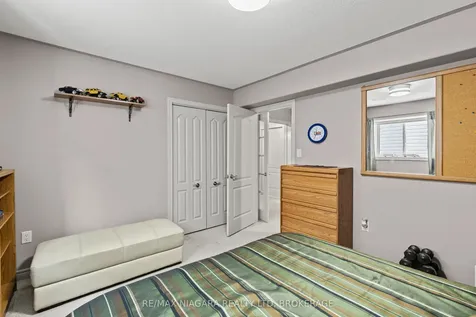 129 Wellbrook Avenue Welland ON L3C 7M8