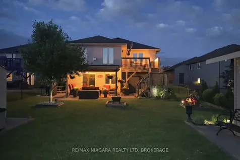 129 Wellbrook Avenue Welland ON L3C 7M8