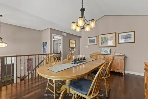 129 Wellbrook Avenue Welland ON L3C 7M8