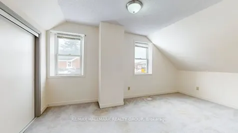 21 Elgin Street E Arnprior ON K7S 1M8