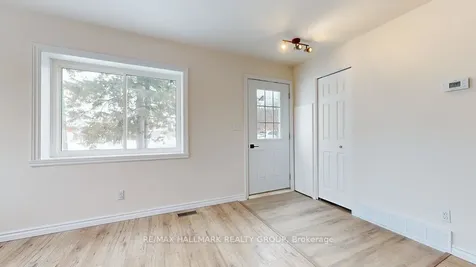 21 Elgin Street E Arnprior ON K7S 1M8