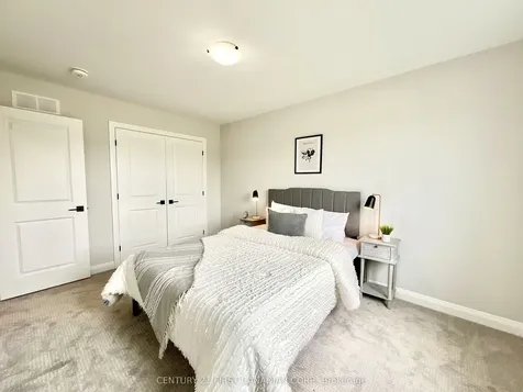 6 Sheldabren Street North Middlesex ON N0M 1A0